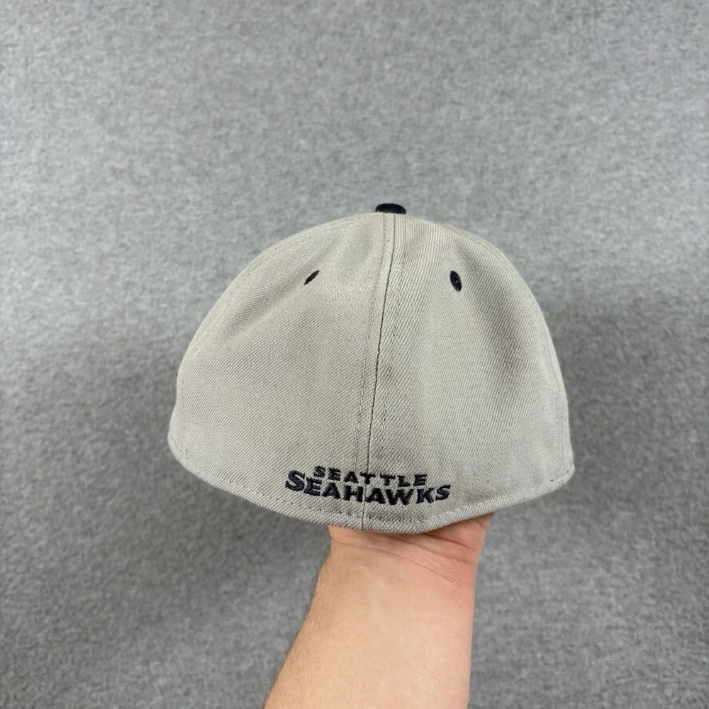 New Era 59FIFTY Seattle Seahawks Fitted Hat Size 7 1/4 Gray Navy Blue Cap NFL
